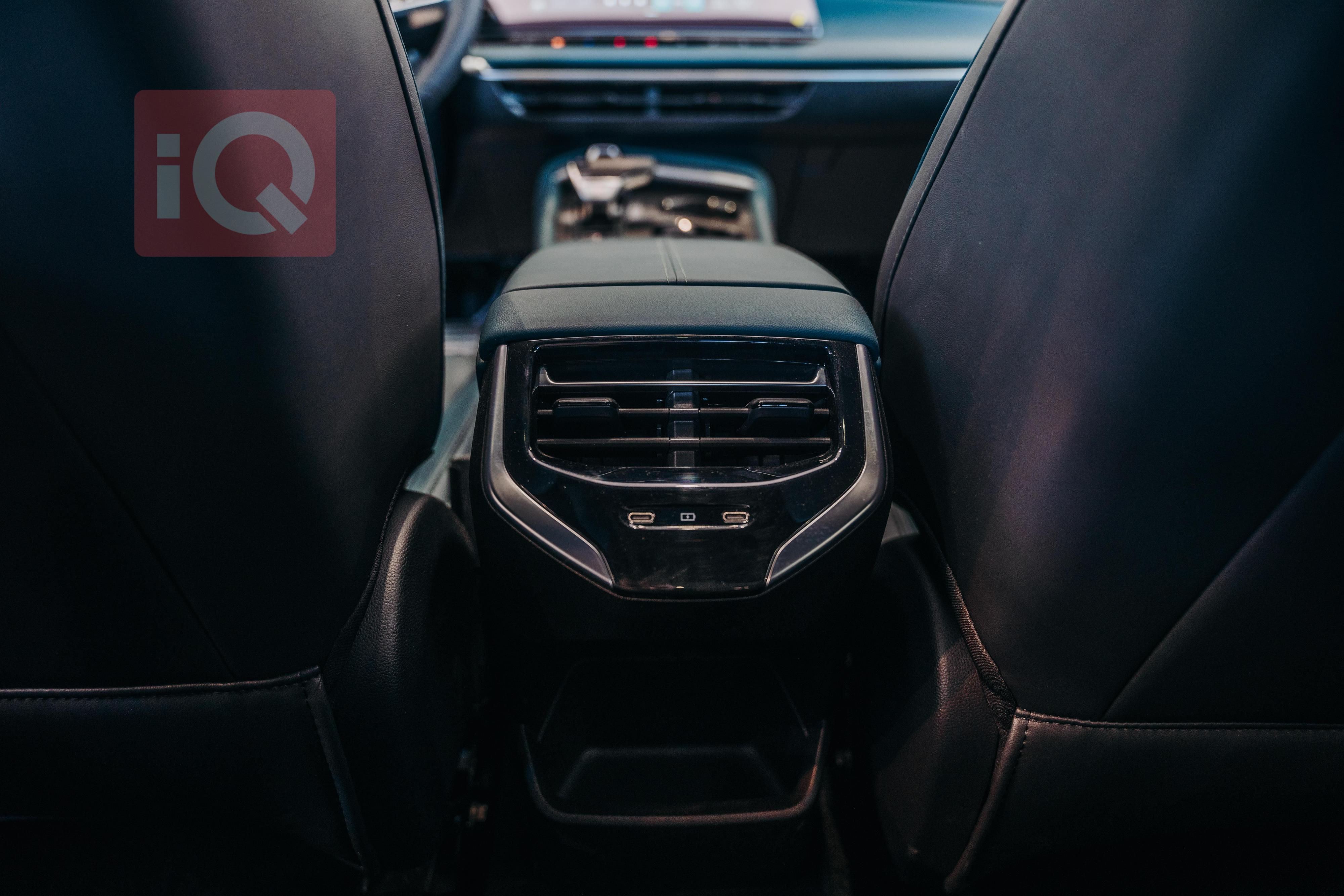 https://cdn.iqcars.io_DSC2695.JPG